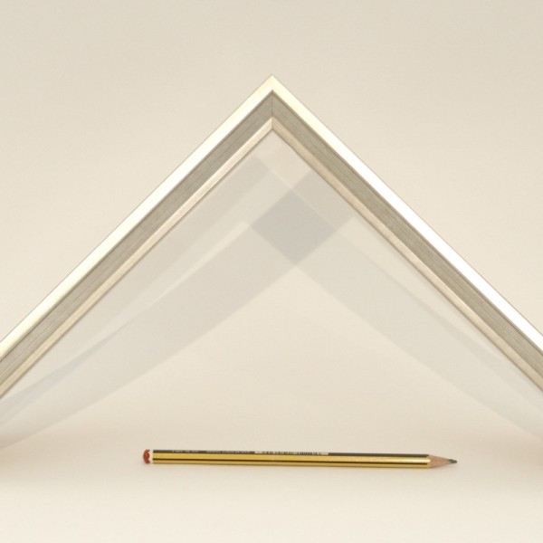 Marco plateado 5 cm para vitrina
