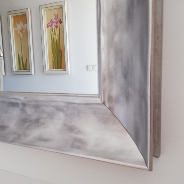 Espejo con marco plata fabricado a medida R-50