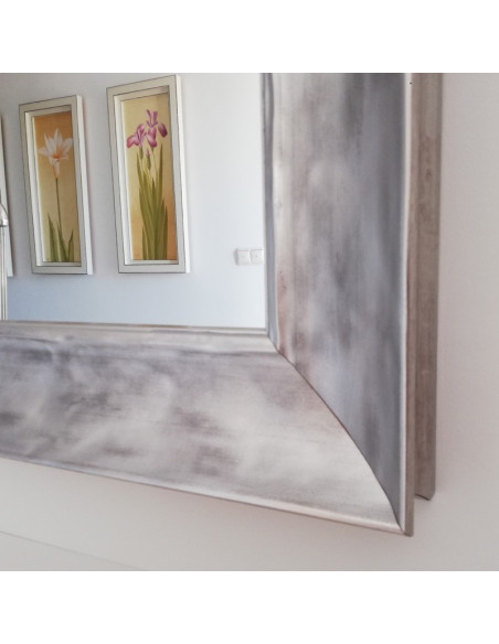 Espejo con marco plata fabricado a medida R-50