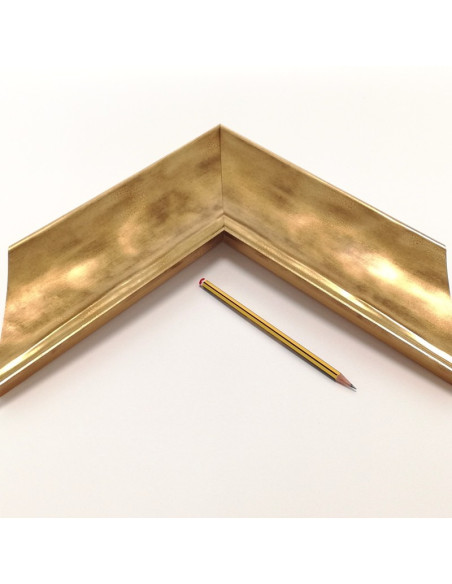 Espejo con marco dorado R-51