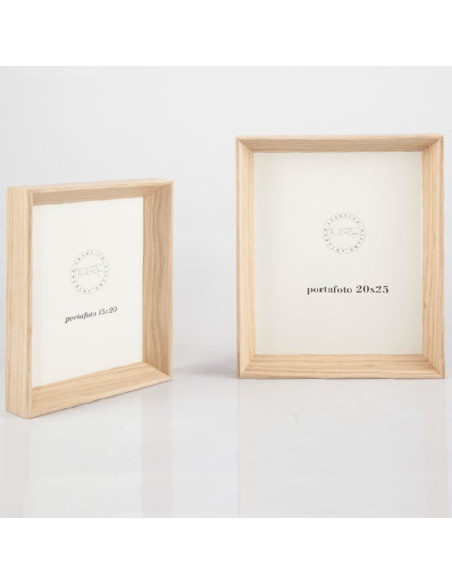 Marco en madera de roble natural