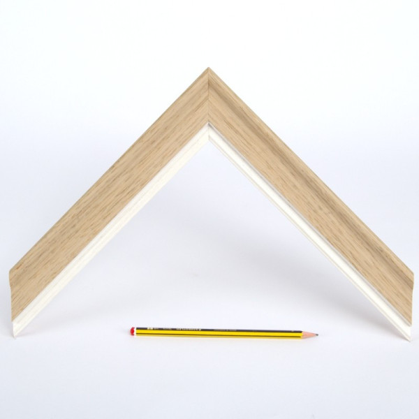 Marco madera Ayus color roble y filo blanco