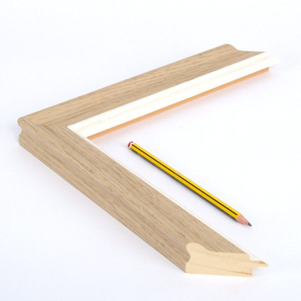 Marco madera Ayus color roble y filo blanco