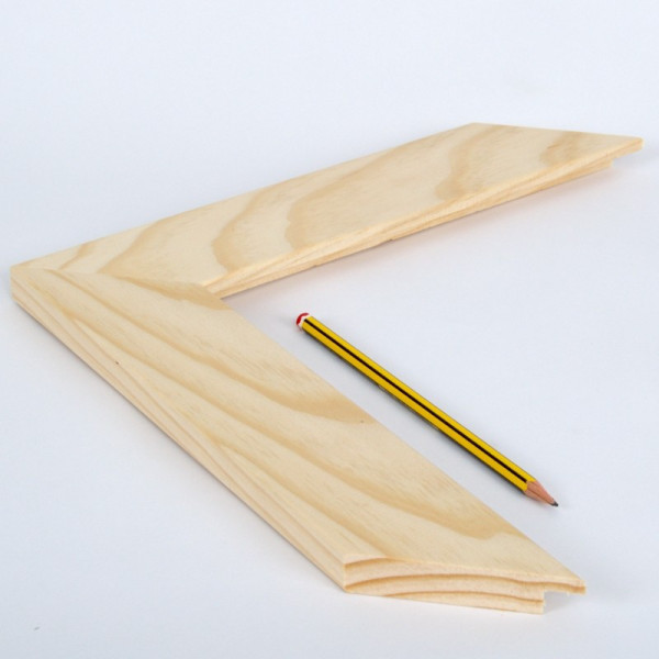 Moldura pino gallego al natural 6 cm.