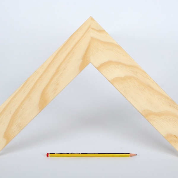 Moldura pino gallego al natural 6 cm.