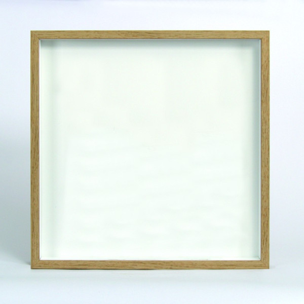 Vitrina marco Decorado Roble Natural fondo blanco